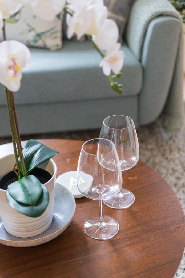 Bright And Modern 2 Bed Apartment エディンバラ エクステリア 写真
